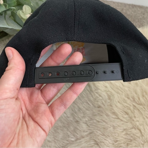 Men's Black & Green Embroidered Brewery Snap Back Baseball Cap Hat - Picture 5 of 5